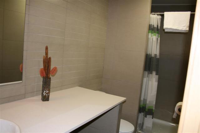 Apartamentos Bejar Барселона Екстериор снимка